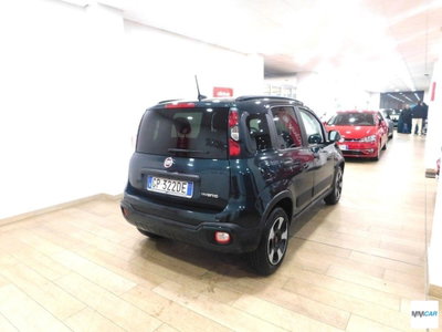 Fiat Panda 1.0 FireFly S&S Hybrid City Cross (3)
