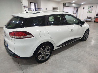 Renault Clio Sporter 1.5 dCi 8V 75CV Costume National (5)