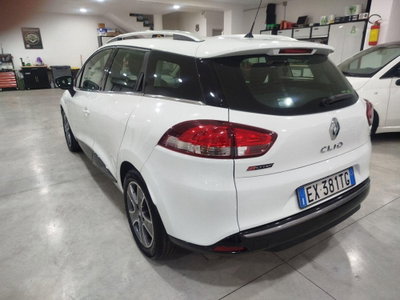 Renault Clio Sporter 1.5 dCi 8V 75CV Costume National (8)