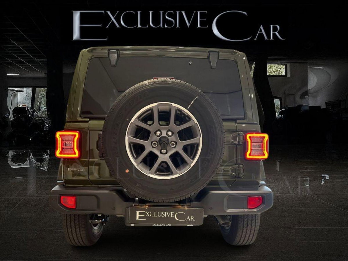 Jeep Wrangler Unlimited 2.0 Turbo Sahara (5)
