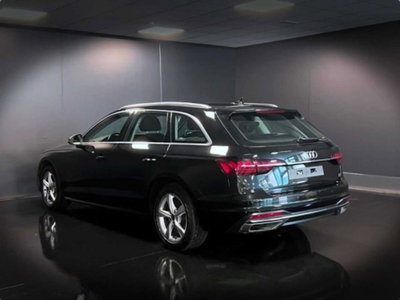 Audi A4 Avant 30 TDI/136 CV S tronic Business Advanced (5)
