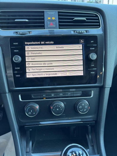 Volkswagen Golf 1.0 TSI 85 CV 5p. Trendline BlueMotion Technology (12)
