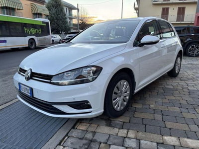 Volkswagen Golf 1.0 TSI 85 CV 5p. Trendline BlueMotion Technology (16)
