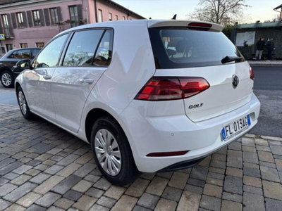 Volkswagen Golf 1.0 TSI 85 CV 5p. Trendline BlueMotion Technology (17)