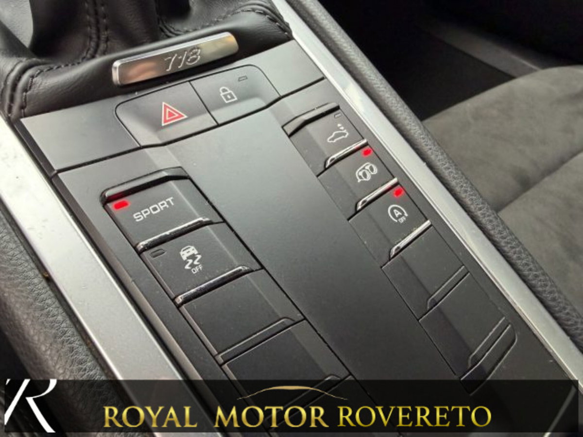 Porsche 718 Cayman  Cayman 2.5 S 350cv pdk (9)