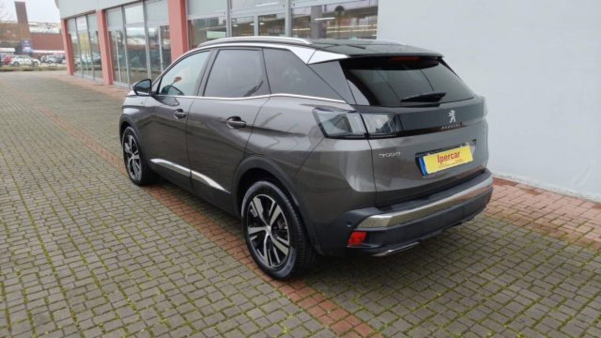 Peugeot 3008 PureTech Turbo 130 S&S GT (6)