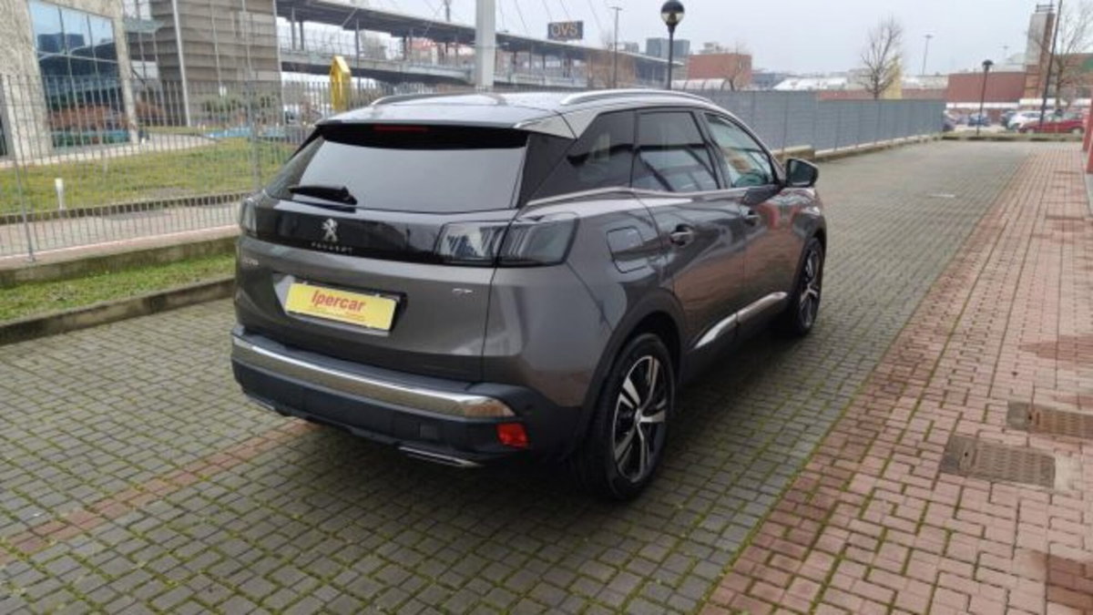 Peugeot 3008 PureTech Turbo 130 S&S GT (2)