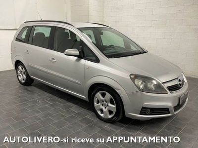Opel Zafira 1.9 CDTI 120CV Cosmo usata