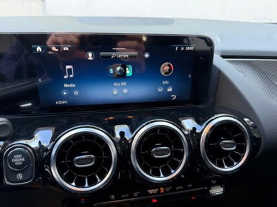 Mercedes-Benz GLA SUV 180 AMG Line Premium auto (19)