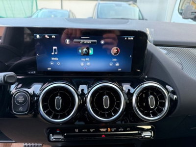 Mercedes-Benz GLA SUV 180 AMG Line Premium auto (18)