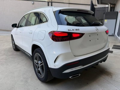 Mercedes-Benz GLA SUV 180 AMG Line Premium auto (3)