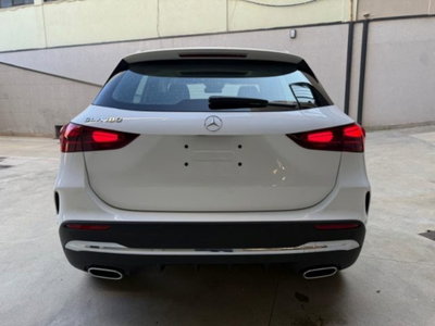 Mercedes-Benz GLA SUV 180 AMG Line Premium auto (4)