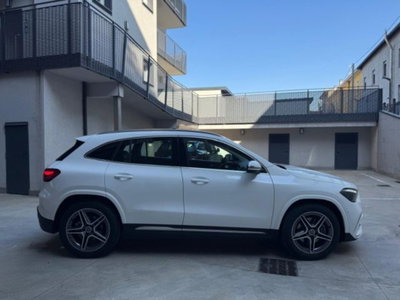 Mercedes-Benz GLA SUV 180 AMG Line Premium auto (6)