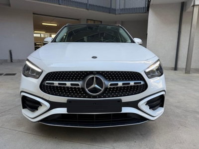 Mercedes-Benz GLA SUV 180 AMG Line Premium auto (8)