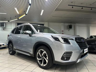 Subaru Forester 2.0 e-Boxer MHEV CVT Lineartronic Premium usata