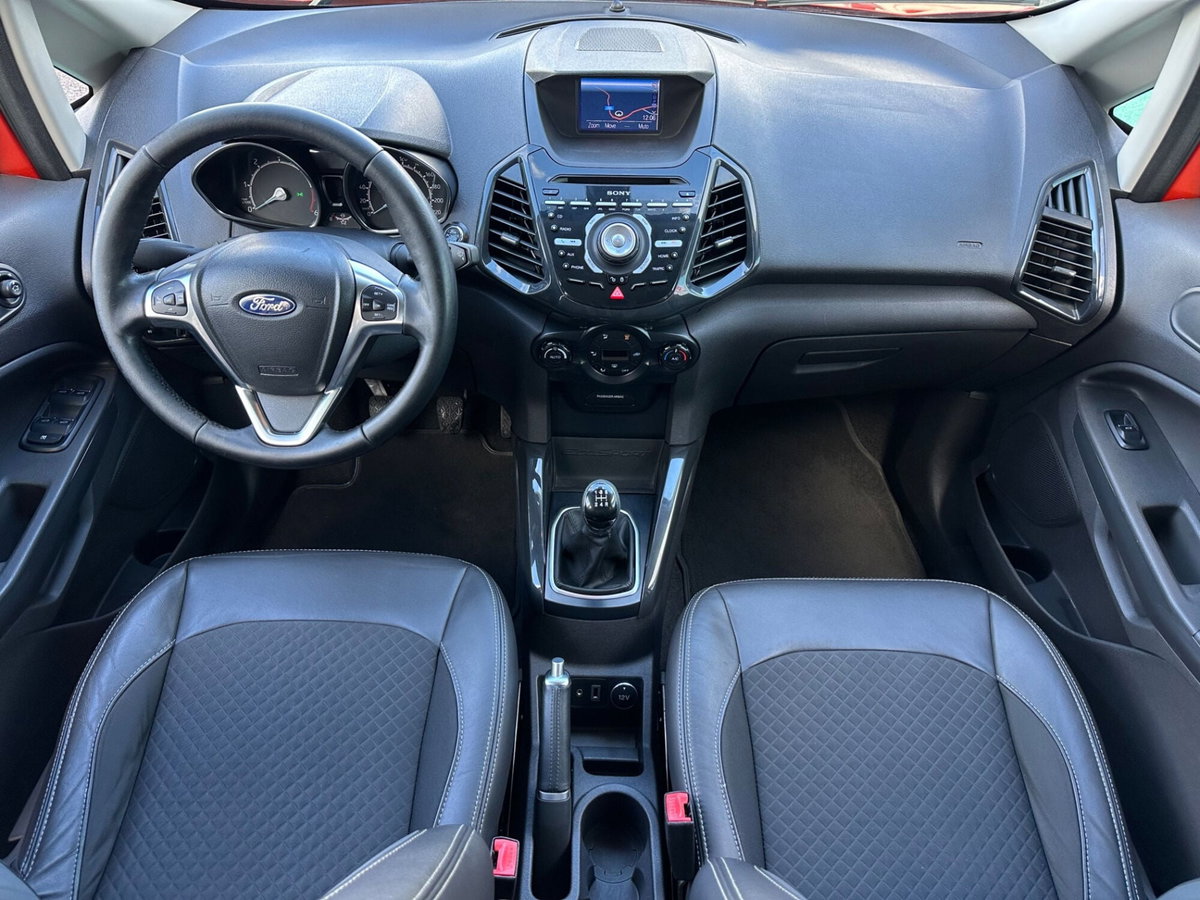 Ford EcoSport 1.5 TDCi 95 CV Titanium S (6)