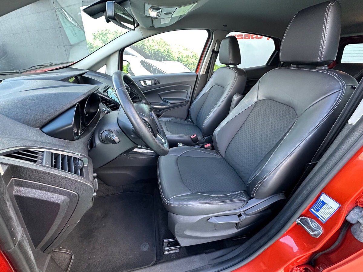 Ford EcoSport 1.5 TDCi 95 CV Titanium S (7)
