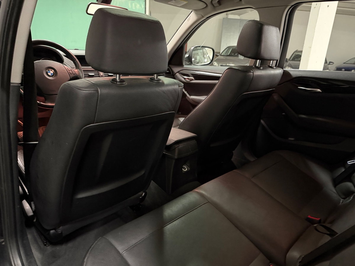 BMW X1 xDrive23dA Futura (15)