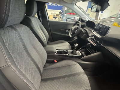 Peugeot 208 PureTech 100 Stop&Start EAT8 5 porte Allure Pack (16)
