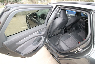 Audi A6 Avant 2.0 tdi mhev + S line edition quattro 204cv s-tronic (17)