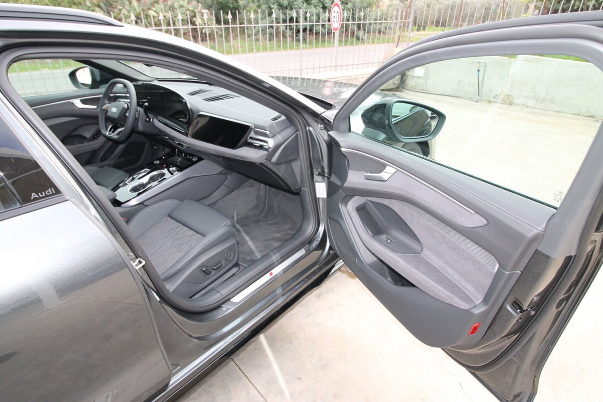 Audi A6 Avant 2.0 tdi mhev + S line edition quattro 204cv s-tronic (19)