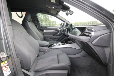 Audi A6 Avant 2.0 tdi mhev + S line edition quattro 204cv s-tronic (20)