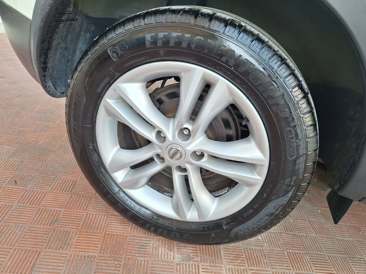 Nissan Qashqai 2.0 dCi DPF Acenta (15)