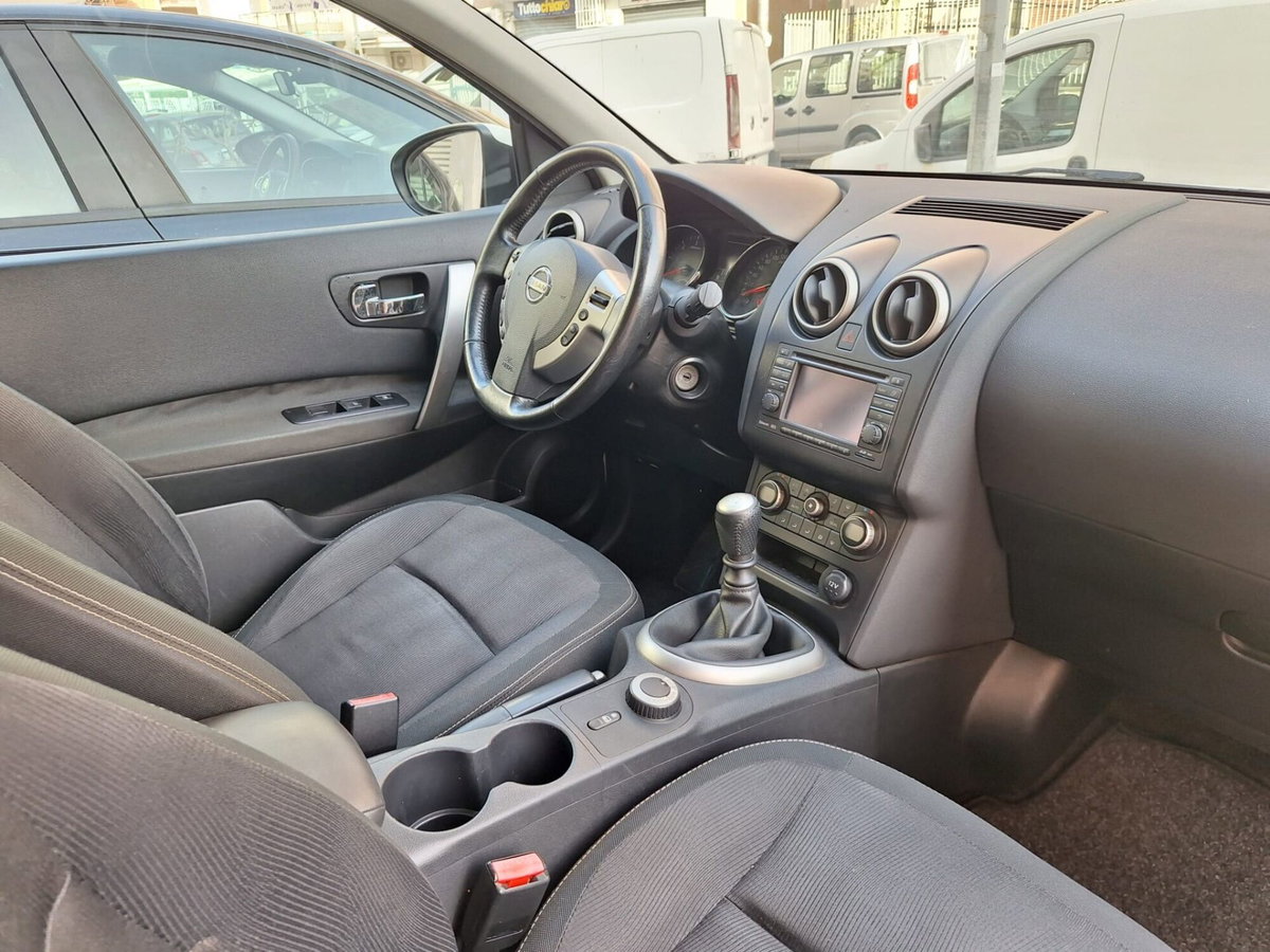 Nissan Qashqai 2.0 dCi DPF Acenta (9)