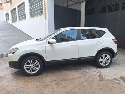 Nissan Qashqai 2.0 dCi DPF Acenta (6)