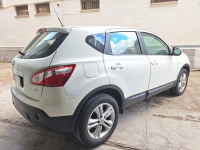 Nissan Qashqai 2.0 dCi DPF Acenta (9)