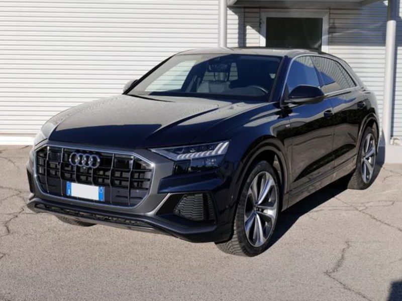 Audi Q8 Q8 50 TDI 286 CV quattro tiptronic Sport