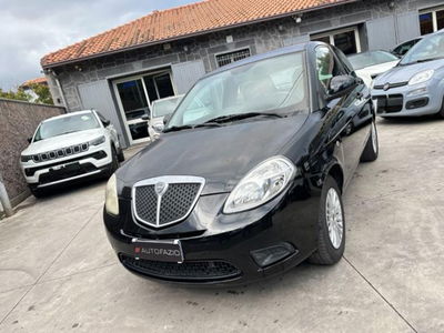 Lancia Ypsilon 1.3 MJT 75 CV New Oro usata