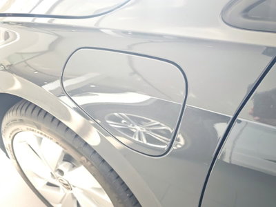 Volkswagen Golf 1.5 tsi ehybrid Edition 204cv dsg (10)