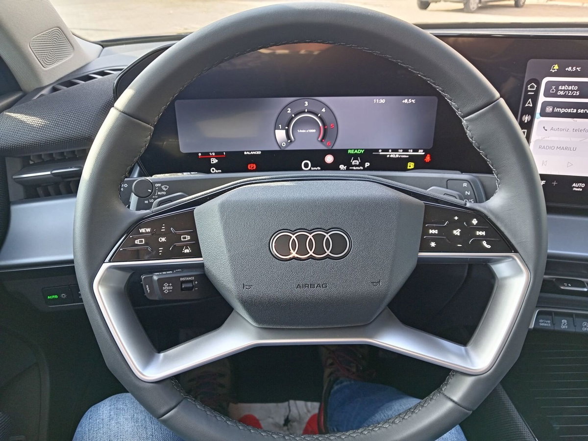 Audi Q3 Sportback 35 TDI quattro S tronic S line edition (15)