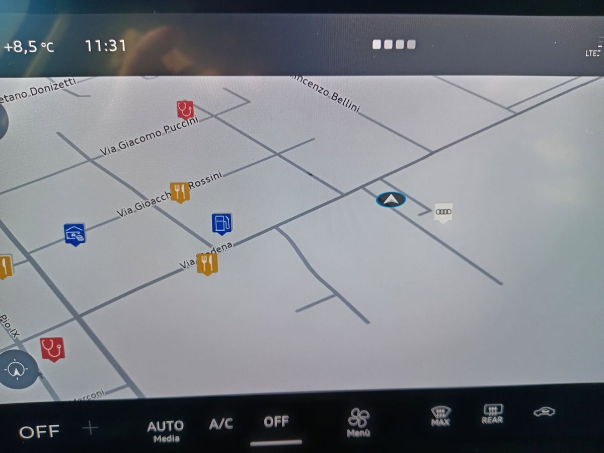 Audi Q3 Sportback 35 TDI quattro S tronic S line edition (4)