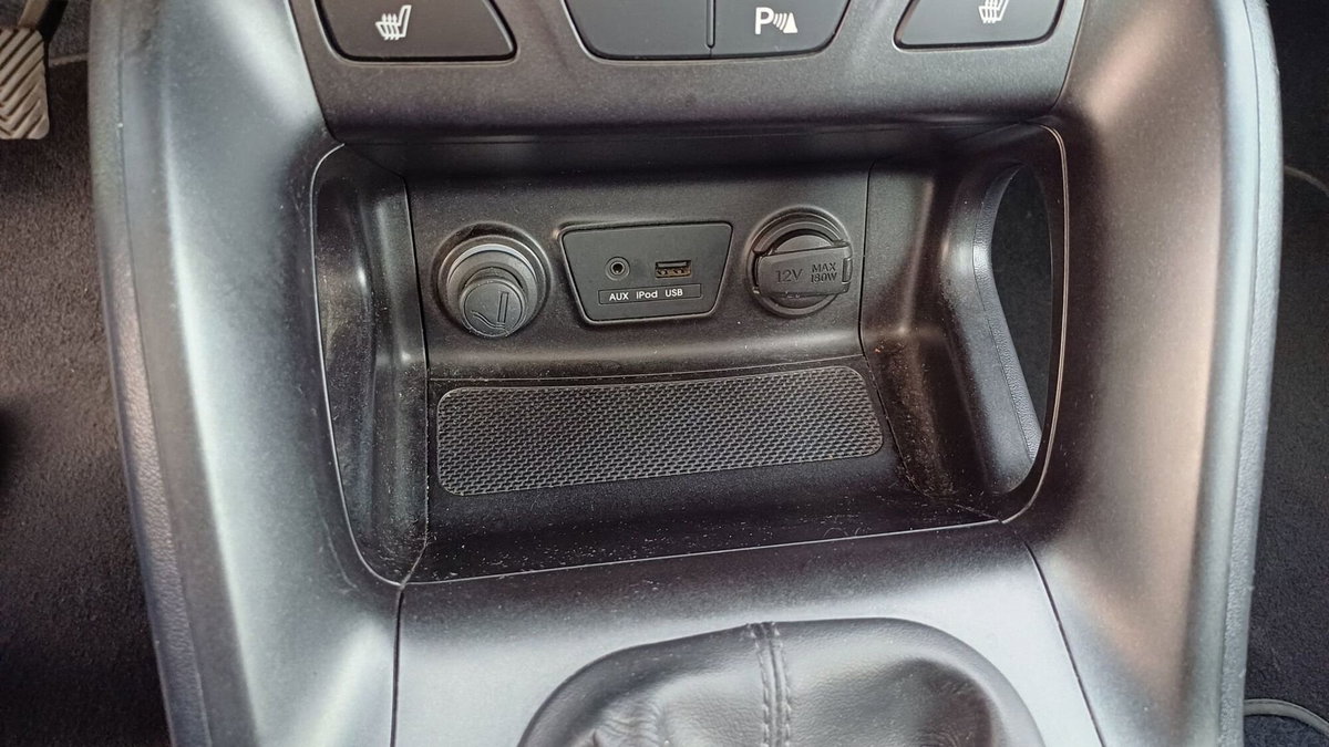 Hyundai ix35 1.7 CRDi 2WD Go! Brasil (17)
