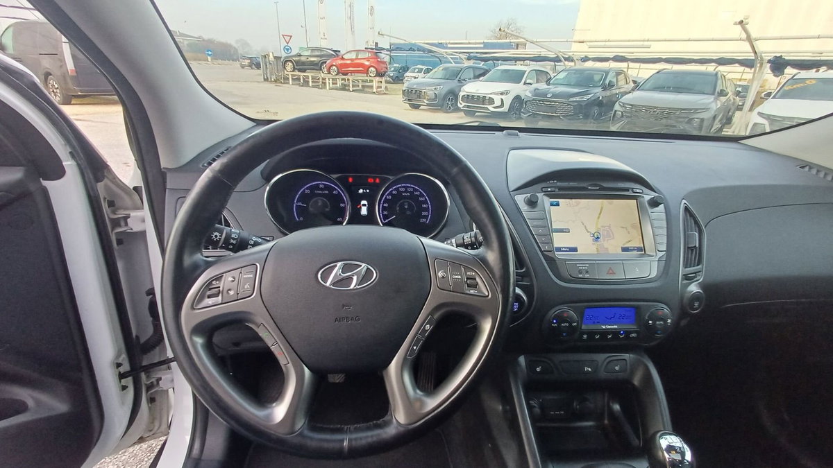 Hyundai ix35 1.7 CRDi 2WD Go! Brasil (20)