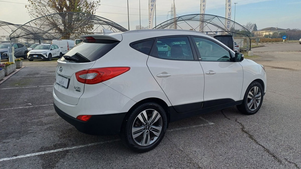 Hyundai ix35 1.7 CRDi 2WD Go! Brasil (5)