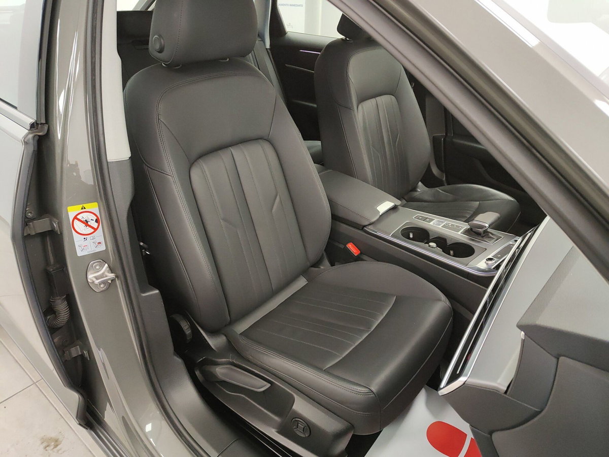 Audi A6 Allroad 40 TDI 2.0 quattro S tronic Evolution (5)
