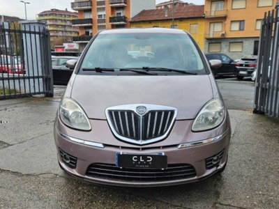 Lancia Musa 1.4 16V Diva (2)