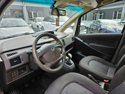 Lancia Musa 1.4 16V Diva (7)