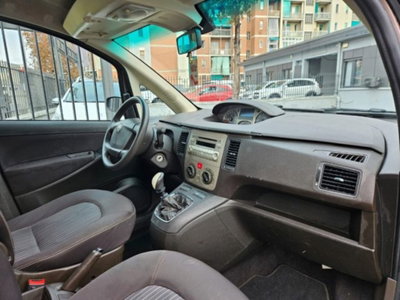 Lancia Musa 1.4 16V Diva (9)