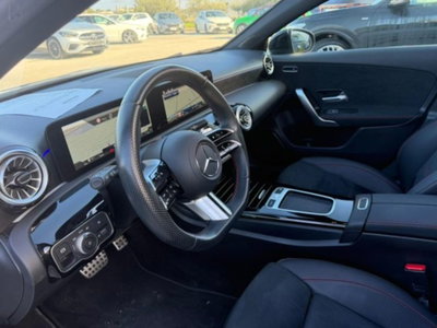 Mercedes-Benz Classe A Sedan 200 d AMG Line Premium Plus auto (12)