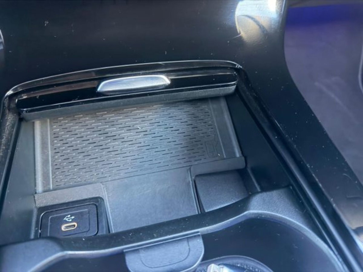 Mercedes-Benz Classe A Sedan 200 d AMG Line Premium Plus auto (17)