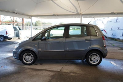 Lancia Musa 1.3 Mjt 16V 95 CV DPF Oro (3)