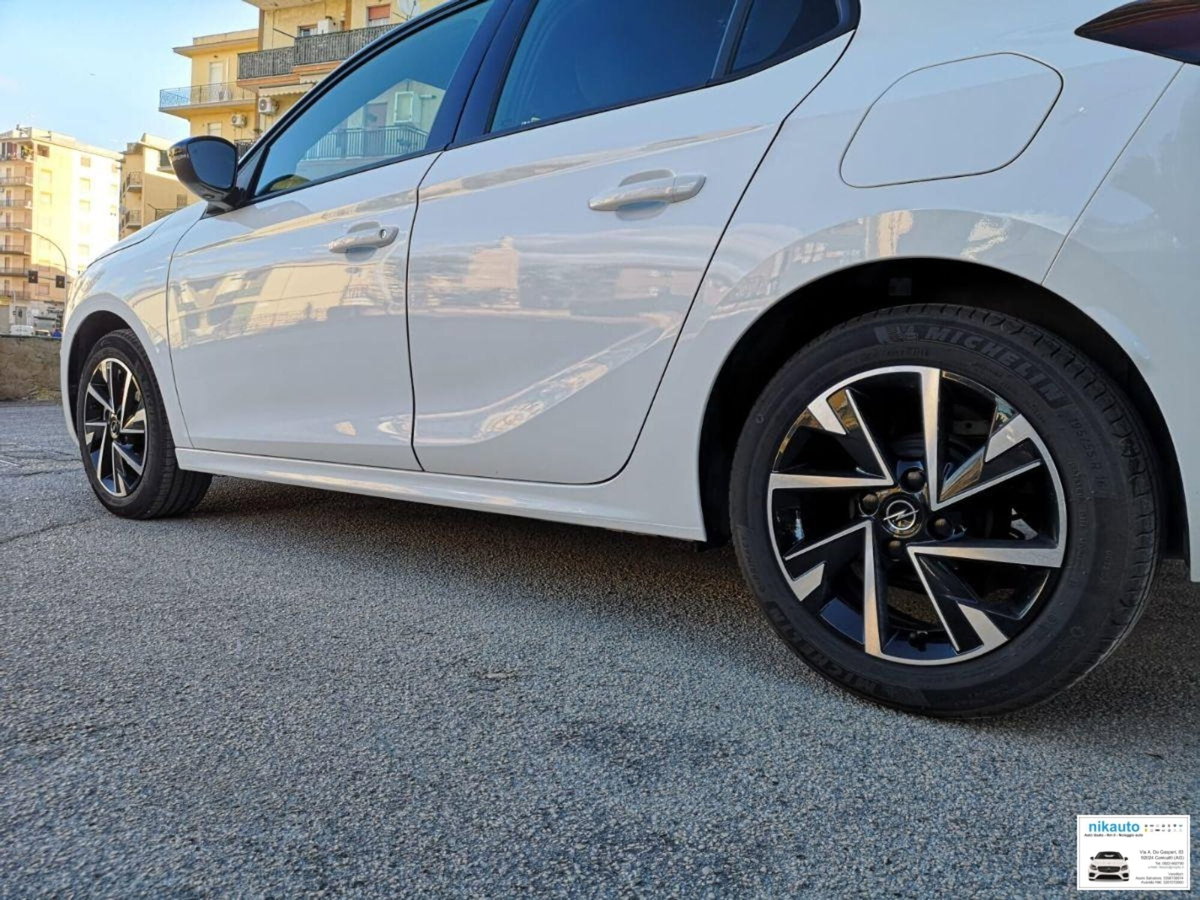 Opel Corsa 1.2 100 CV GS Line (12)