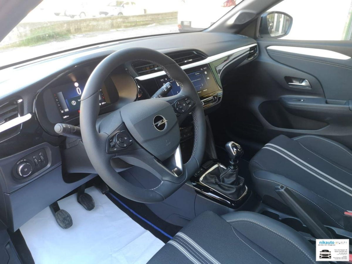 Opel Corsa 1.2 100 CV GS Line (14)