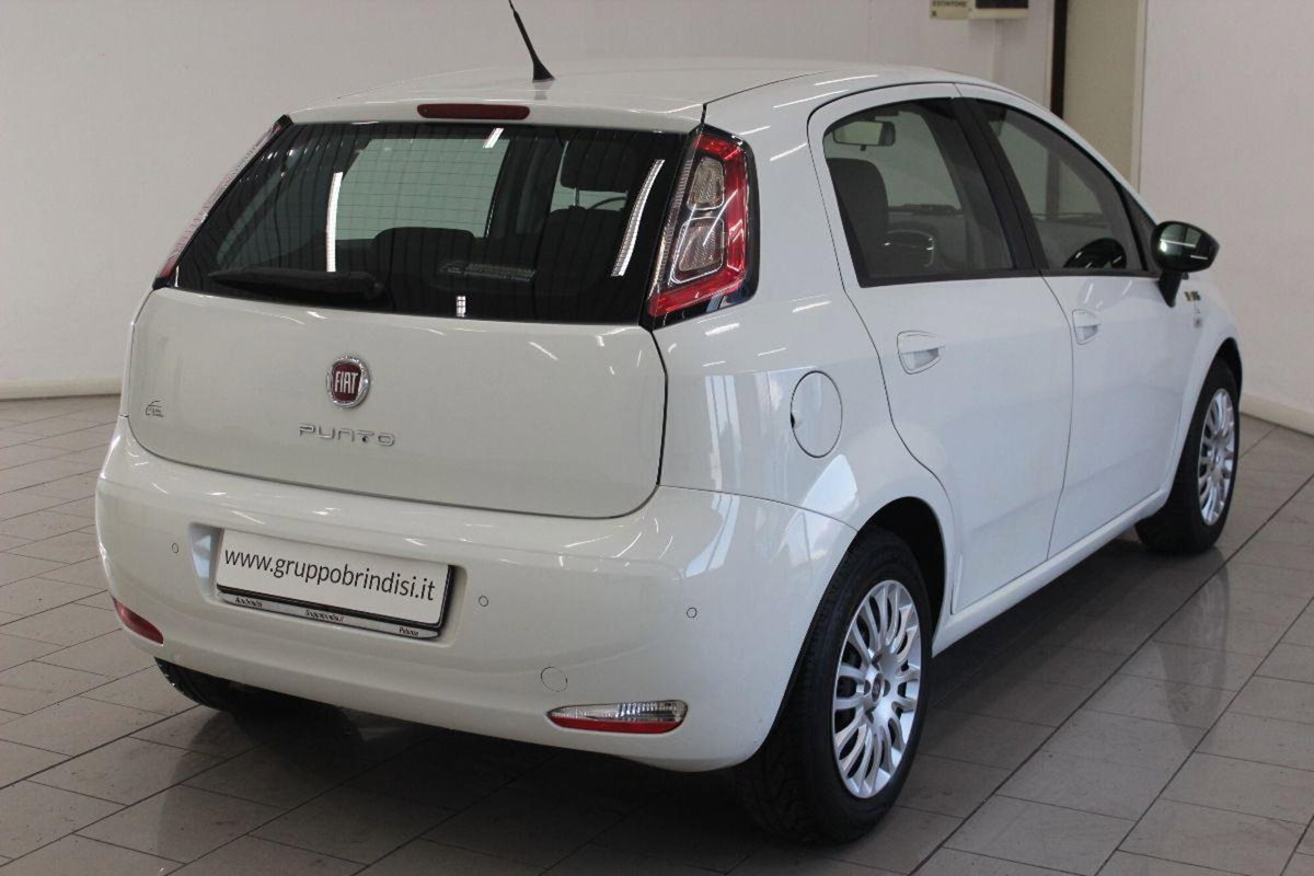 Fiat Punto 1.3 MJT II S&S 85 CV 5 porte ECO Young (4)