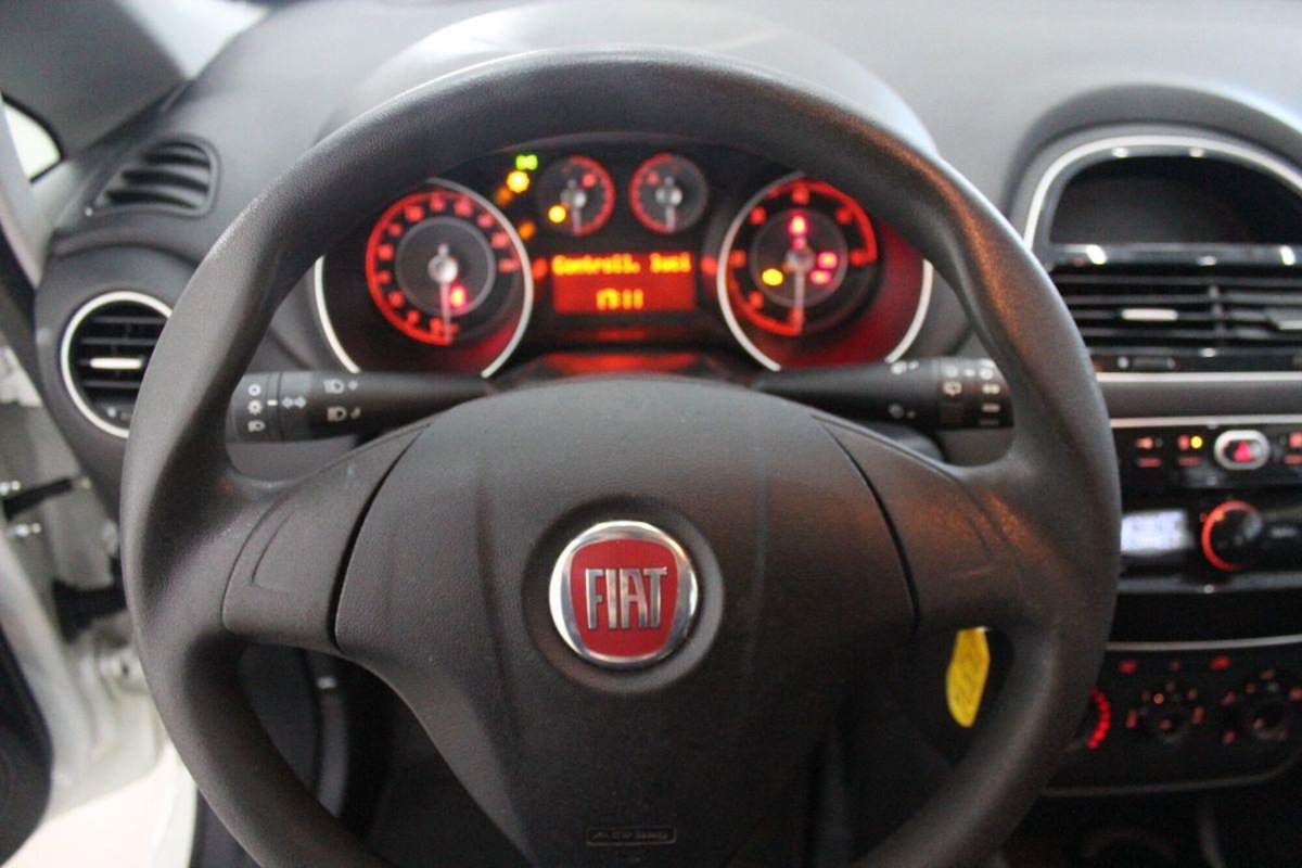 Fiat Punto 1.3 MJT II S&S 85 CV 5 porte ECO Young (8)
