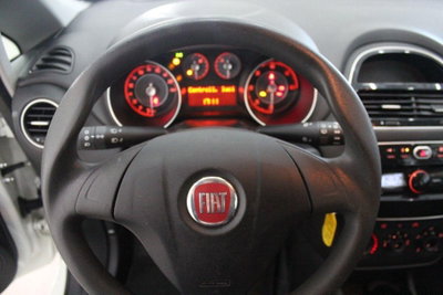 Fiat Punto 1.3 MJT II S&S 85 CV 5 porte ECO Young (8)